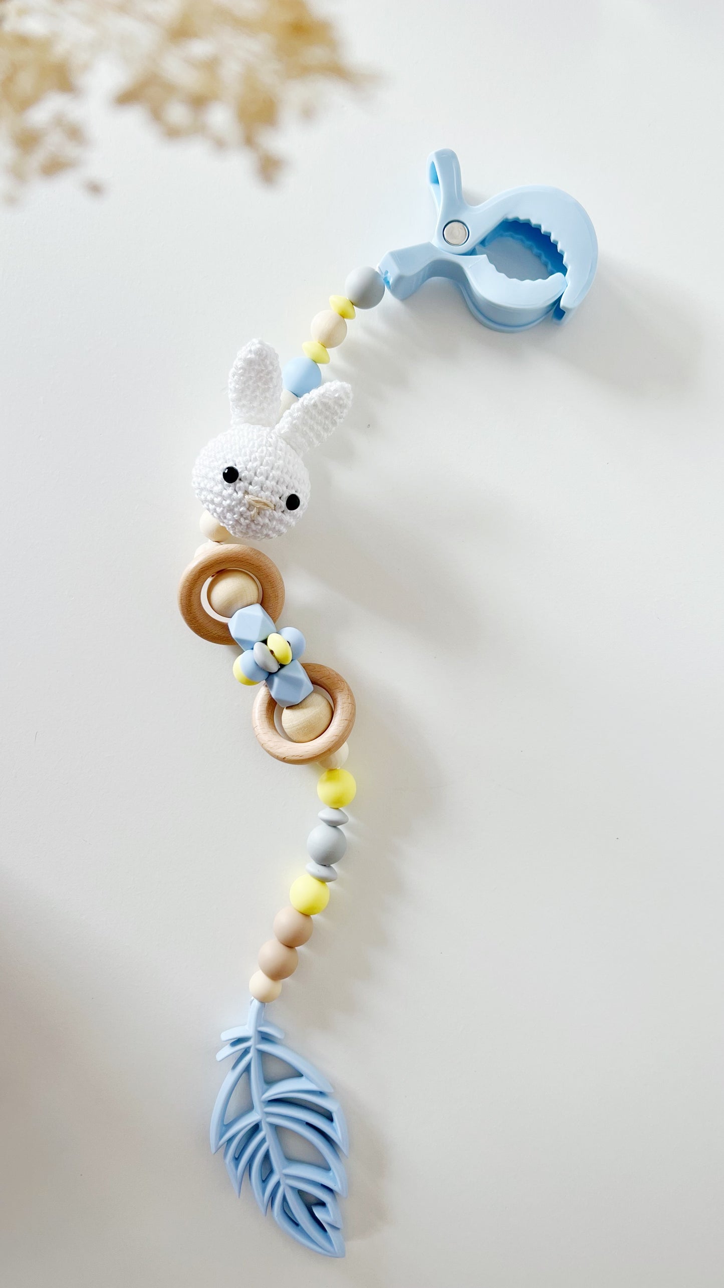 Mordedor de carro RABBIT - azul y amarillo pastel