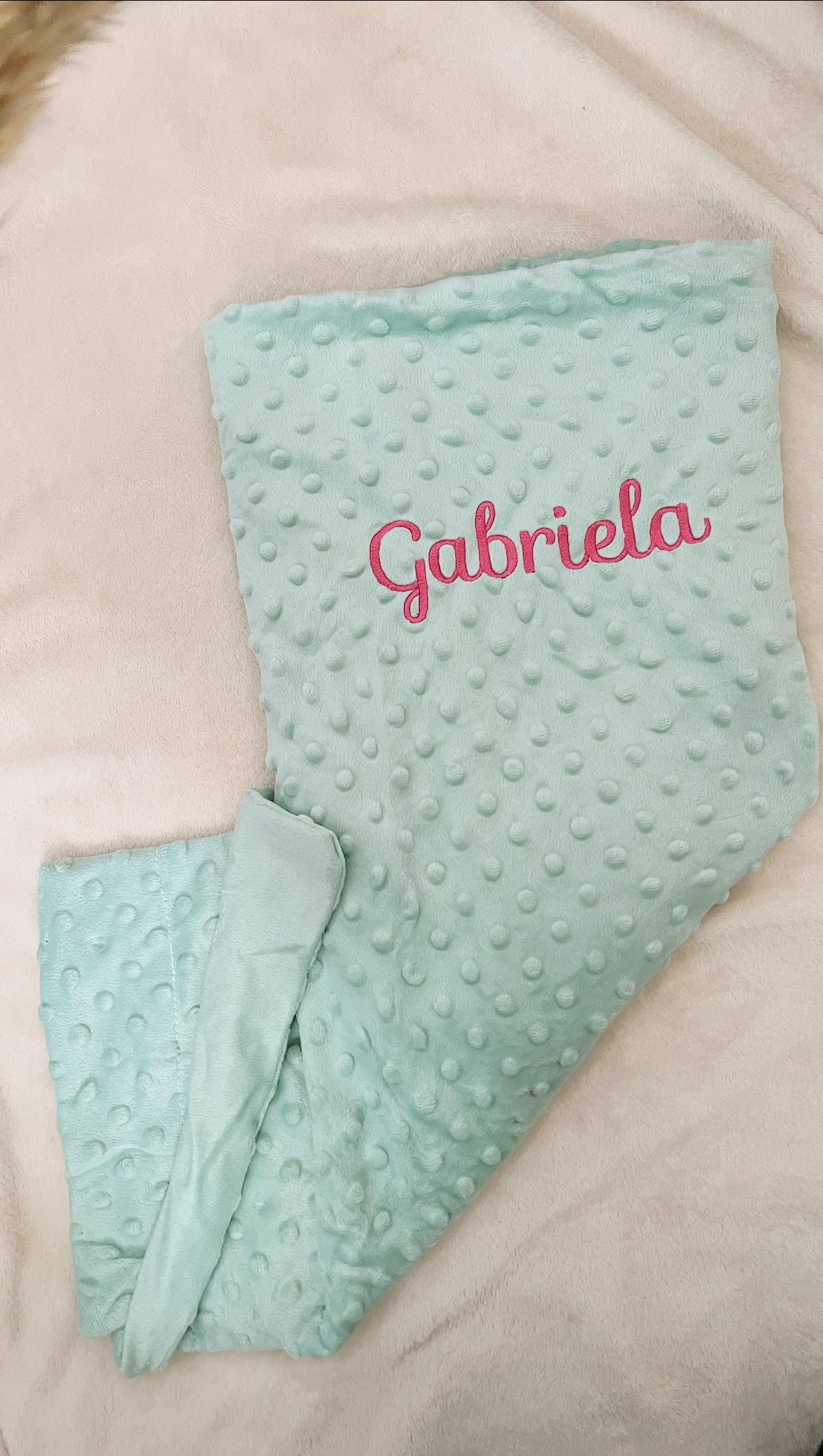 Manta Menta Personalizada Bordado Fucsia